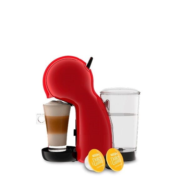 Macchina da caffè Piccolo rossa e capsule di caffè.